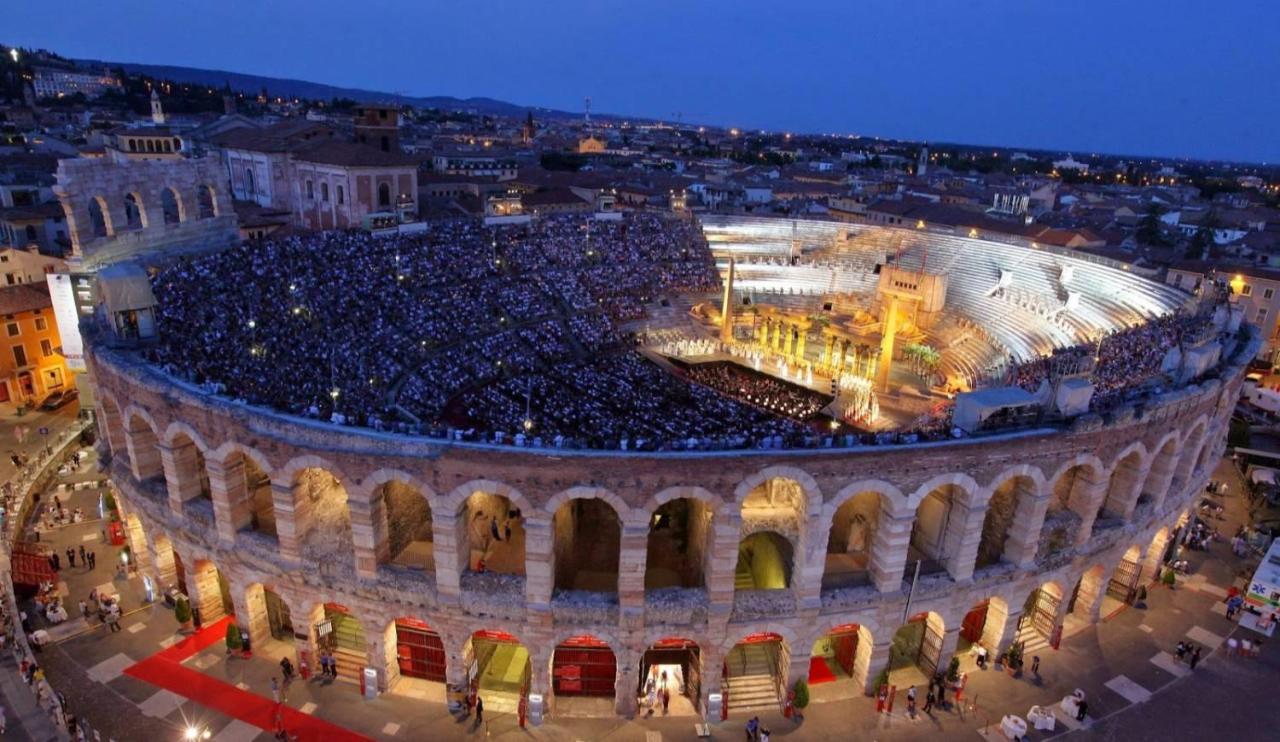 Cinema Rooms Fiera Verona Luaran gambar
